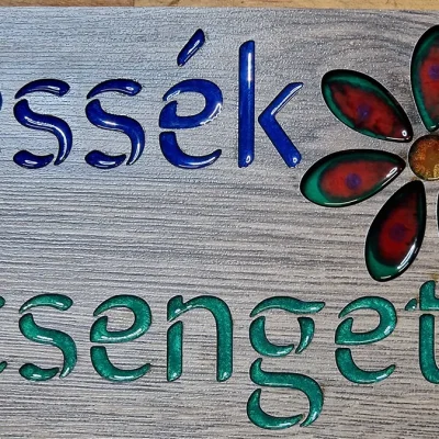 Informationstafel-mit-Epoxidharz