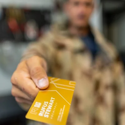 lasergravierte-visitenkarten